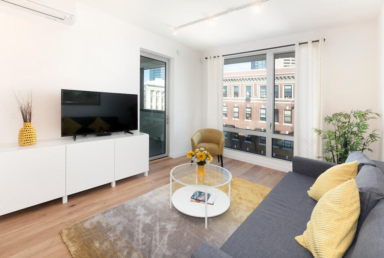 Foto principal - 55 Oak St