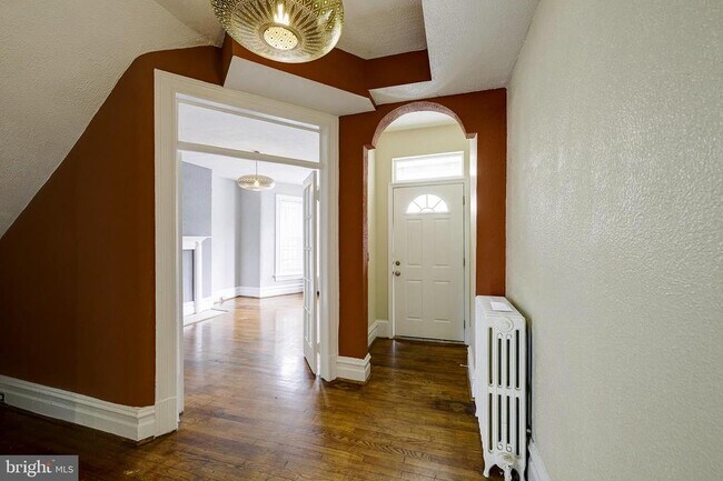 Foto del edificio - 2827 11th St NW