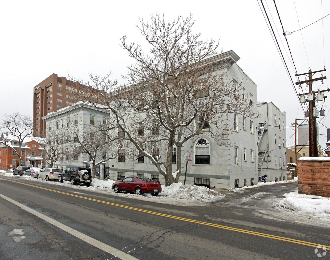 Primary Photo - Montgomery Court