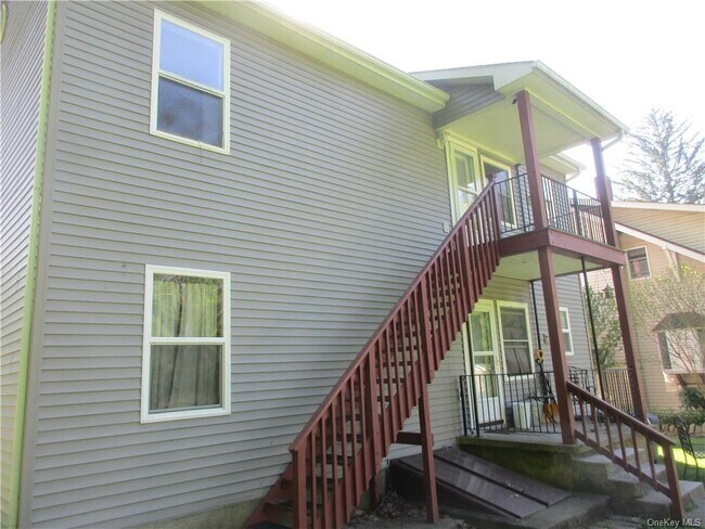 Building Photo - 28 Patterson St