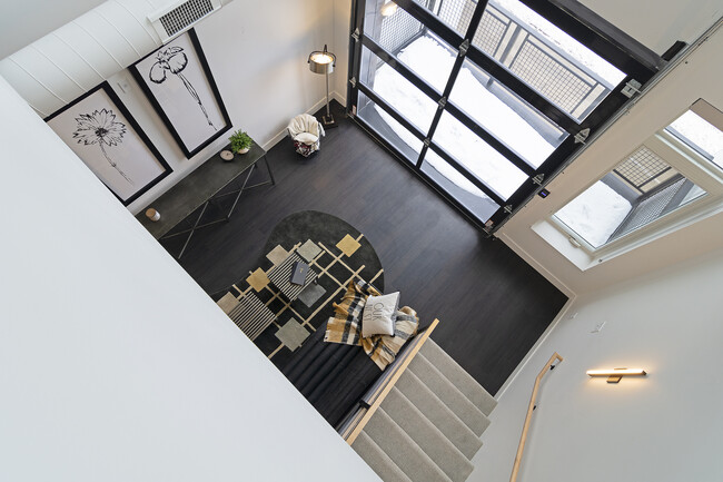 1 BD Loft Aerial - 550 Ultra Lofts