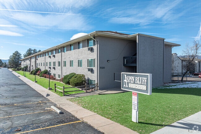 Building Photo - Aspen Bluff