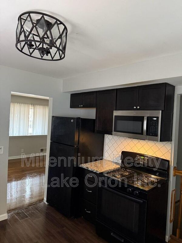 Foto del edificio - 321 W Princeton Ave