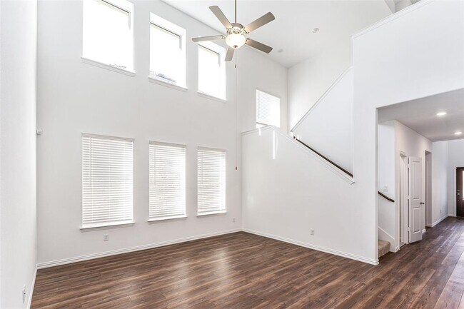 Foto del edificio - 5349 Archway Dr