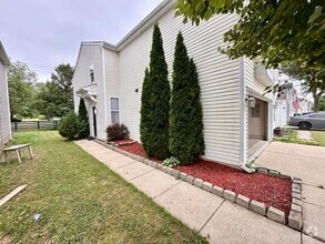 Building Photo - 2844 Redland Ln