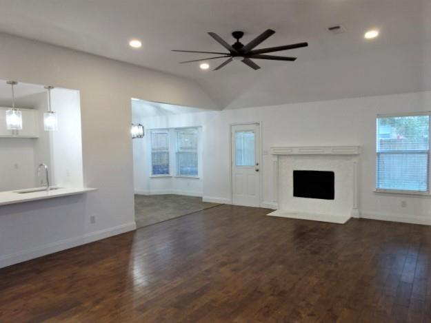 Building Photo - 1703 Fern Dr