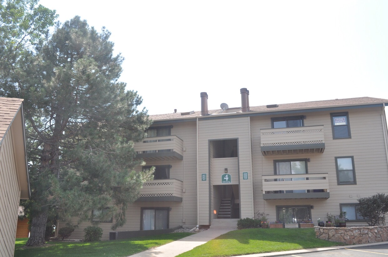 430 Zang St, Lakewood, CO 80228 Condo for Rent in Lakewood, CO