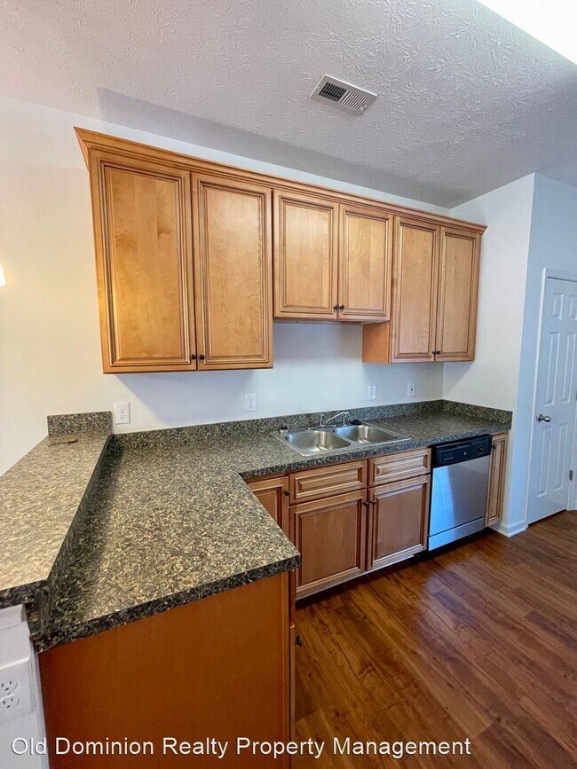 Foto del edificio - 2 br, 2.5 bath House - 1444 Katie Grove Wa...