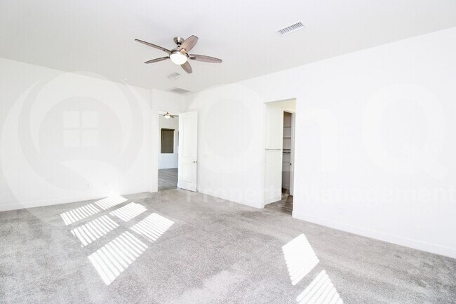 Building Photo - 22721 E Calle Luna