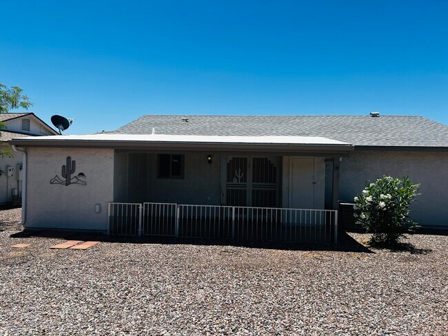 Building Photo - 810 Leisure World
