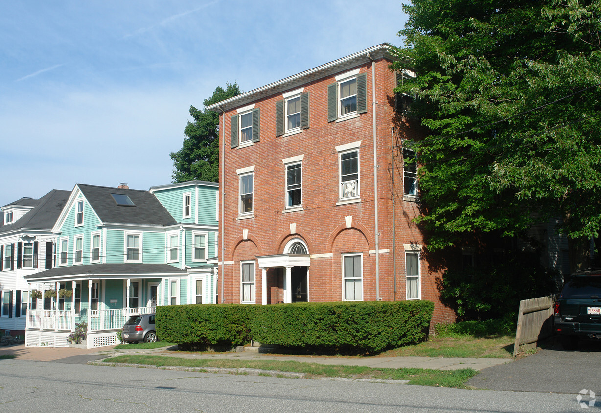 Apartments Near Newburyport Ma