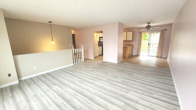 Building Photo - 3566 Lansbury Crt