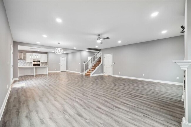 Foto del edificio - 397 South Gordon Rd SW