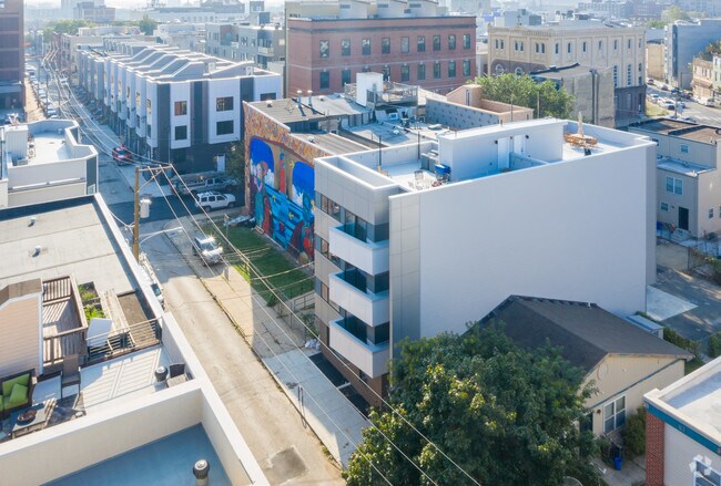 Foto del edificio - 1710 CAMBRIDGE St