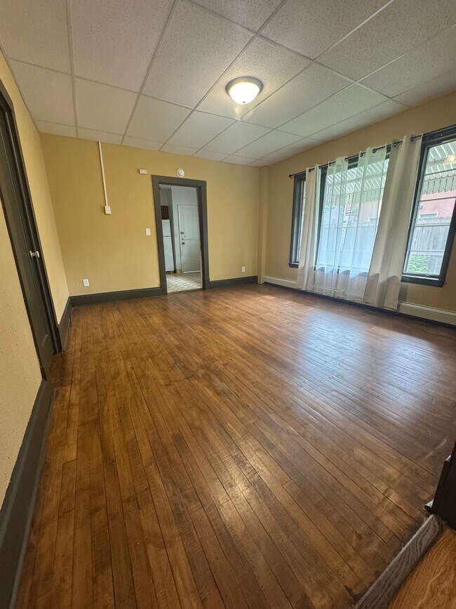 Foto del edificio - 414 6th St S