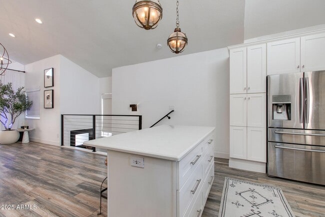 Building Photo - 10301 N 70th St