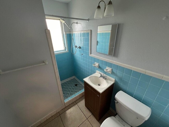 Foto del edificio - 3300 Broadway