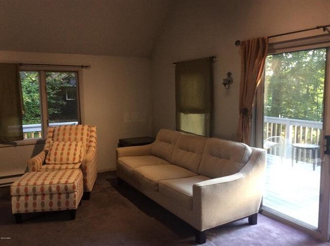 Building Photo - 160 Lake Shore Dr