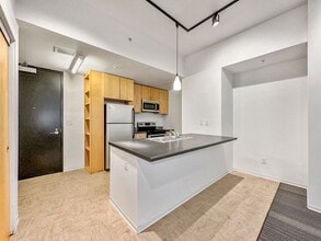 Interior Photo - The Des Moines Building