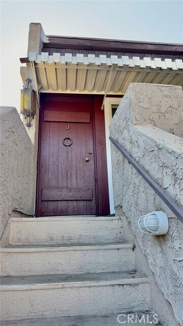 Building Photo - 621 N Alhambra Ave