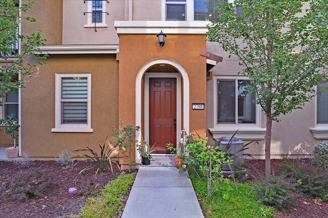 Building Photo - 2798 Ferrara Cir