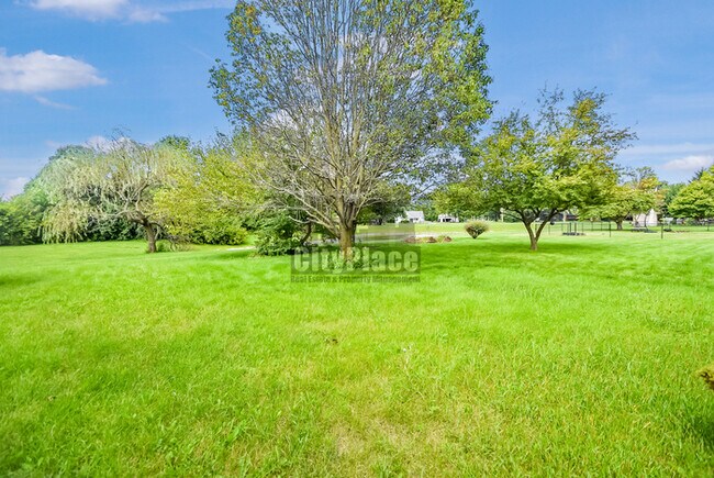 Foto del edificio - 1394 Fall Ridge Dr