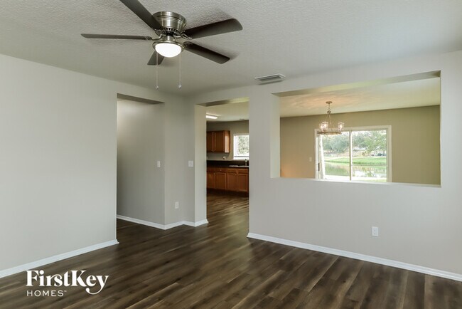 Building Photo - 186 Buck Run Way