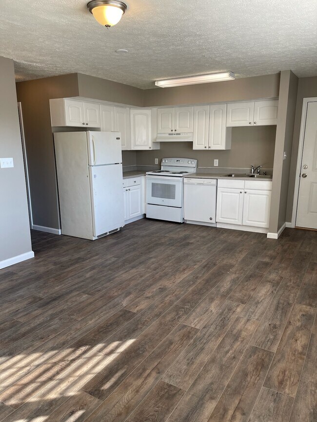 Legion Park & Heartwood Court Apartments Owensboro, KY