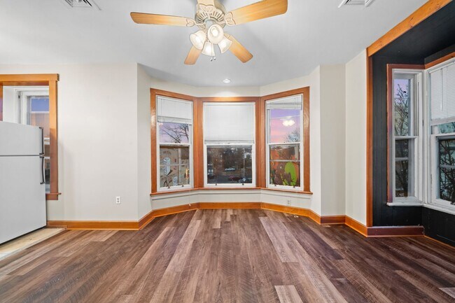 Foto del edificio - 1006 N 3rd St