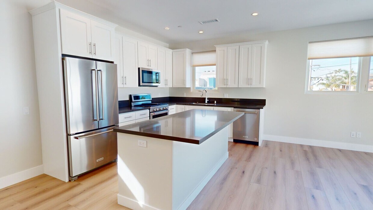 Primary Photo - 212-214 IB Blvd.
