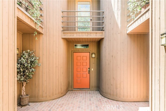 Foto del edificio - 13236 Valleyheart Dr