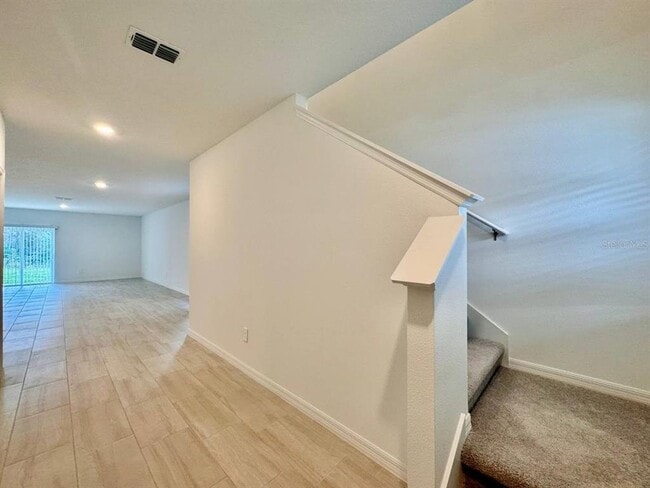 Foto del edificio - 17554 Pleasantview Blvd