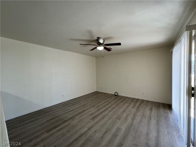 Building Photo - 1710 GALAXY