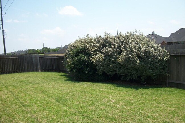Building Photo - 21407 Grand Hollow Ln