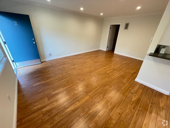 Building Photo - 3982 Inglewood Blvd