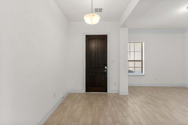 Foto del edificio - 3839 Balentine