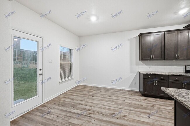 Foto del edificio - 238 Enchanted Way