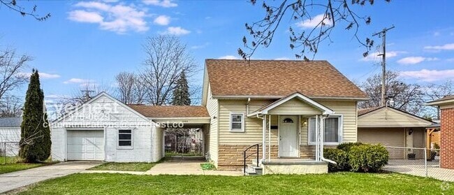 Building Photo - 1582 Pagel Ave