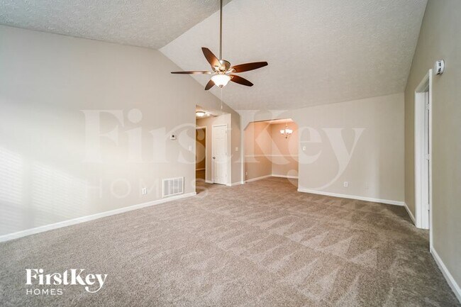 Building Photo - 211 Antebellum Ct