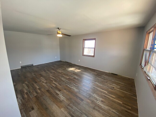 Living Room 1 - 614 Freeborn Ave