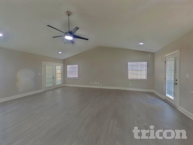 Building Photo - 11975 Cornelius St