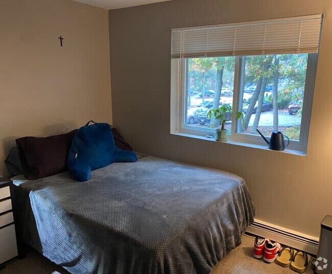 Long Pond Village Apartments for Rent Plymouth, MA 1 Rentals