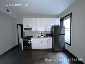 Building Photo - 104 Belmont Ave