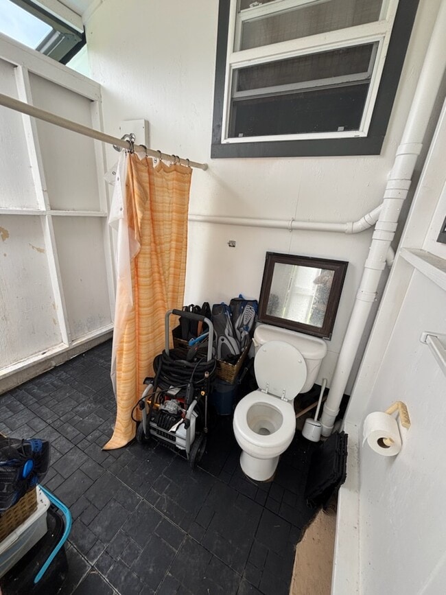 Building Photo - 53-930-930 Kamehameha Hwy