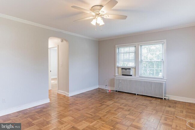 Building Photo - 2802 Devonshire Pl NW