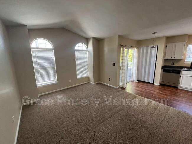 Building Photo - 5708 W Asbury Pl