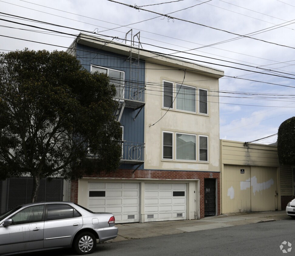 Building Photo - 416 Holloway Avenue
