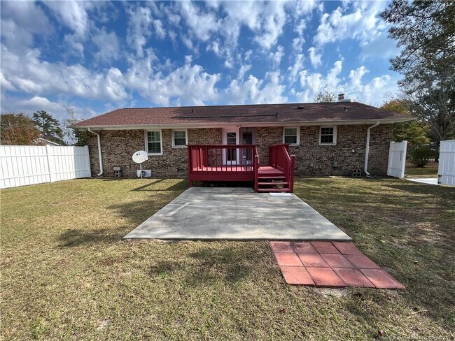 Building Photo - 5939 Ormskirk Dr