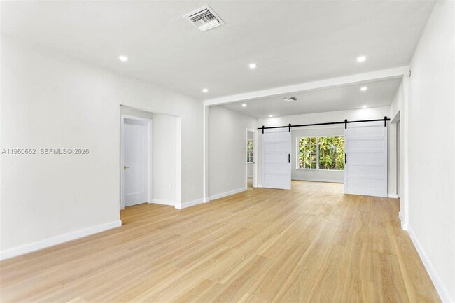 Building Photo - 9132 Froude Ave