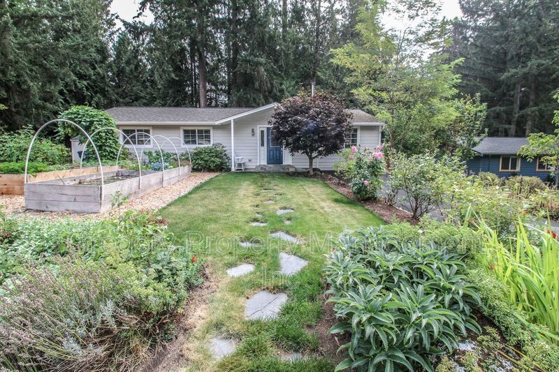 17518 199th Pl NE, Woodinville, WA 98077 House for Rent in